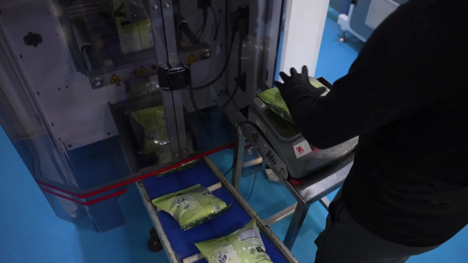 Filling machine